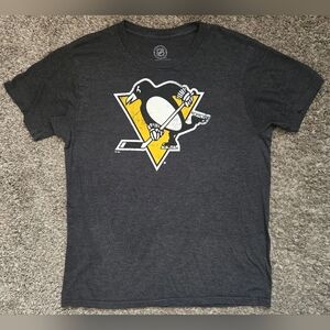 NHL Womens Pittsburgh Penguins Tee Shirt Size Medium